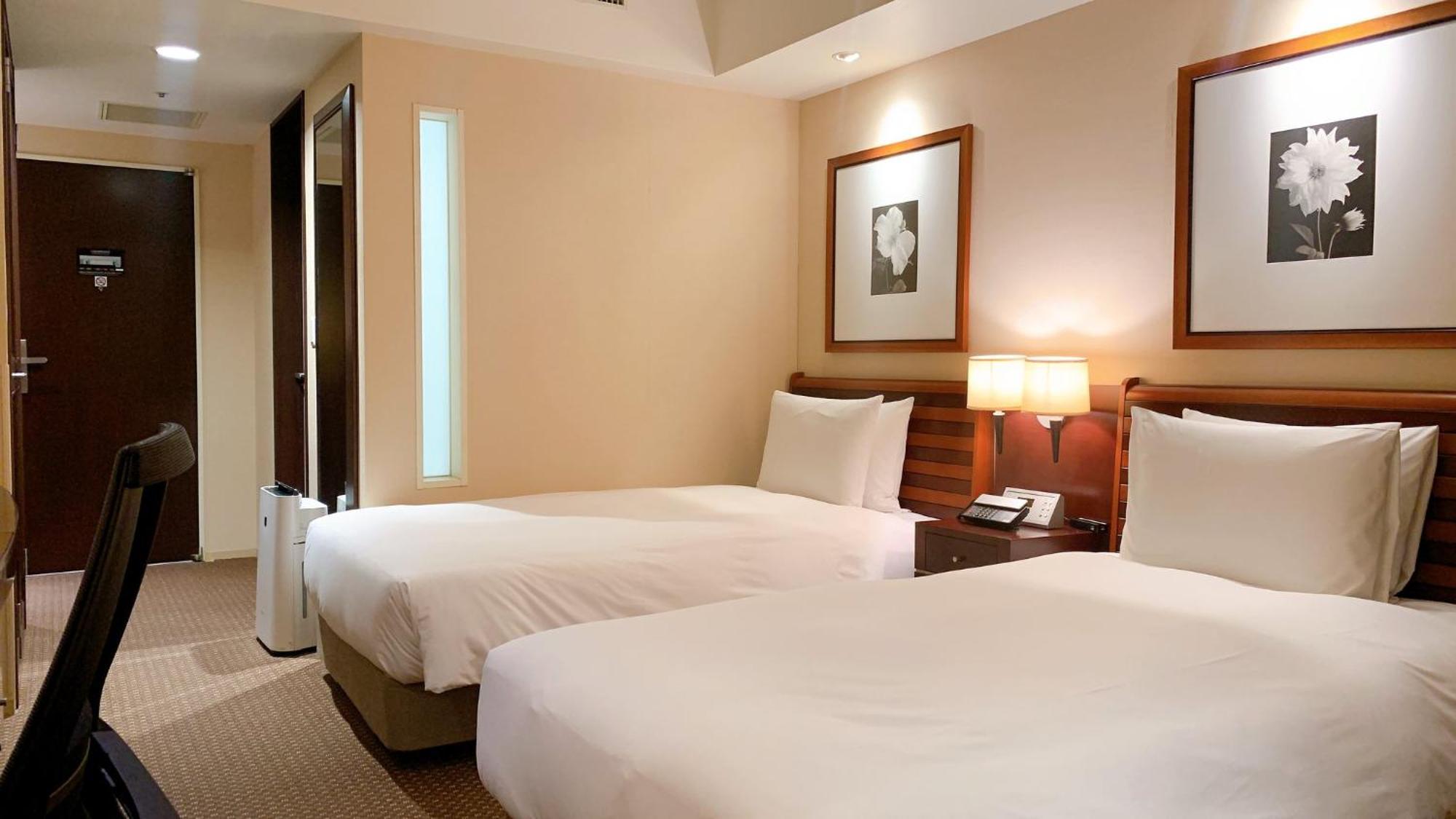 Hotel Ana Crowne Plaza Okayama By Ihg Exterior foto
