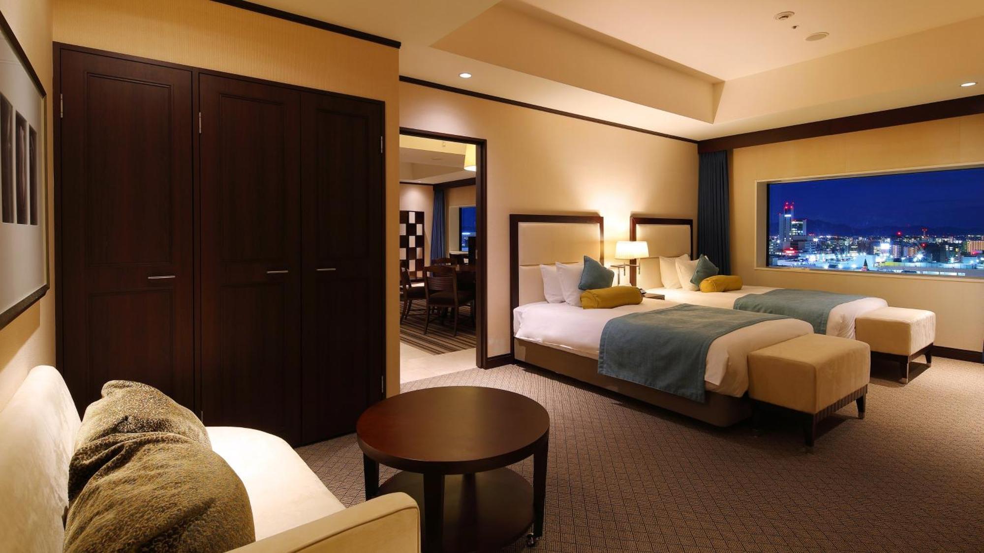 Hotel Ana Crowne Plaza Okayama By Ihg Exterior foto