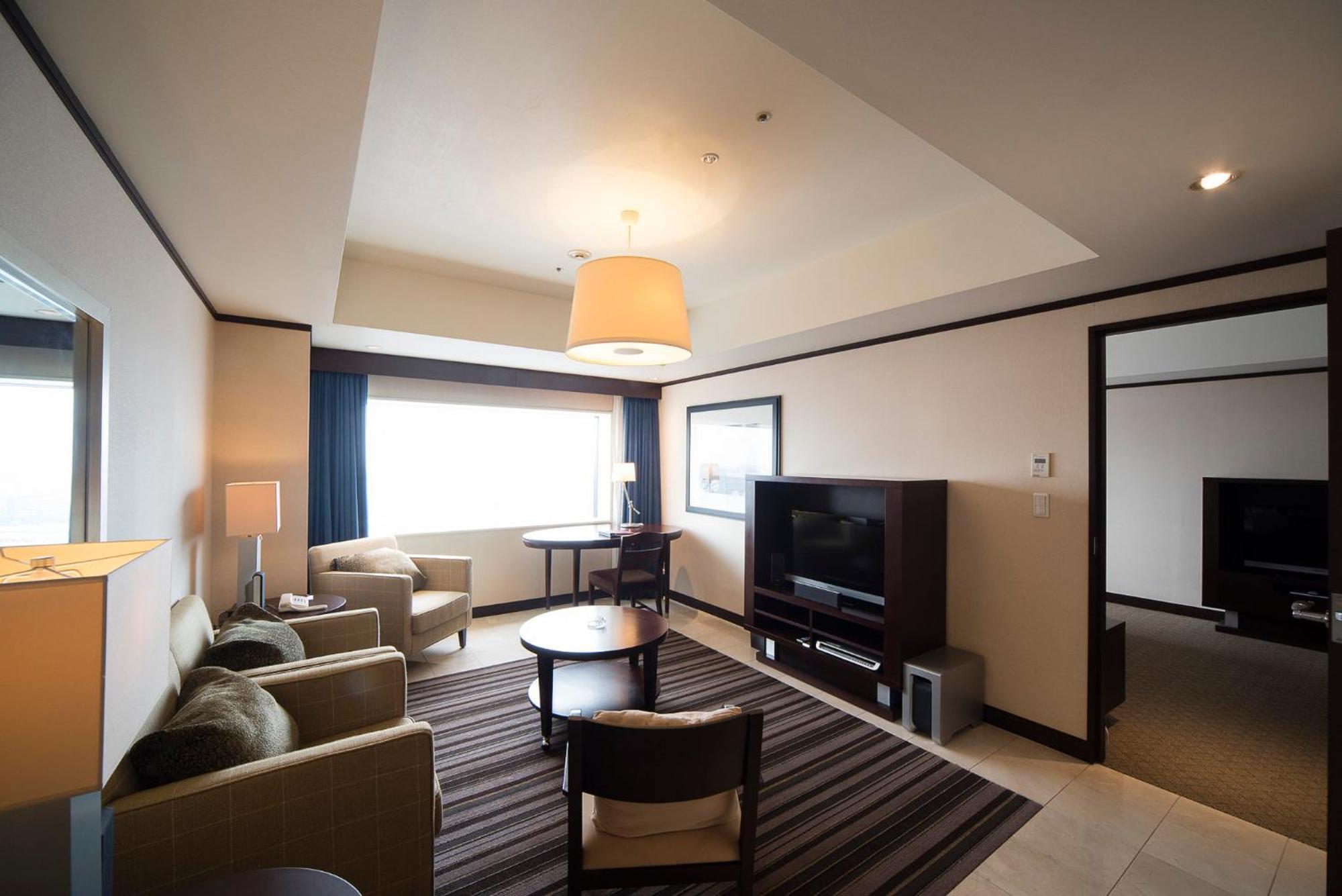 Hotel Ana Crowne Plaza Okayama By Ihg Exterior foto